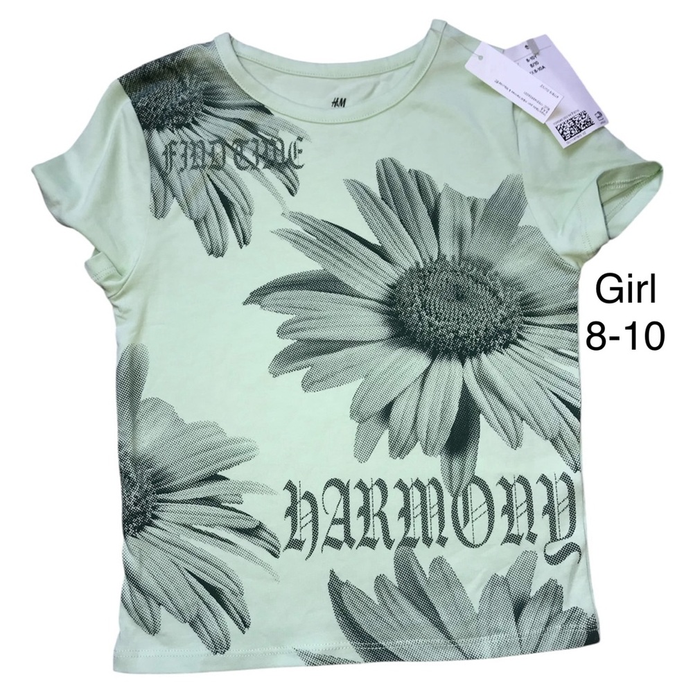 H&M Light Green Flowers- Girl Printed T-shirt Size 8-10Y. Slim fit